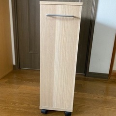 アイリスオーヤマ　棚　キッチンワゴンの画像