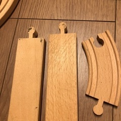 BRIO 小さな森の基本レールセット 33042の画像
