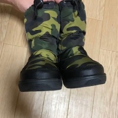 VANS バンズ スノーブーツ 迷彩 17cm の画像