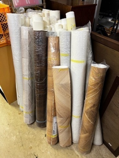 床材＆壁紙  3本1000円！クッションフロアなど沢山！DIYに  しげん屋