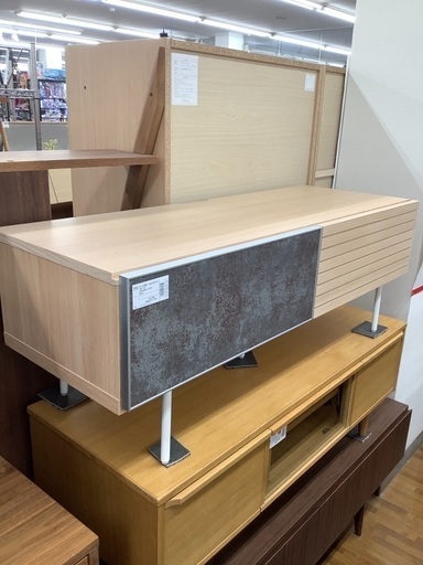 テレビ台　セラミック調