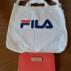 カルバンクライン長財布とFILAトートバック