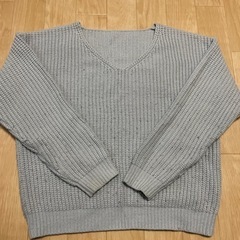 ニット　グレー