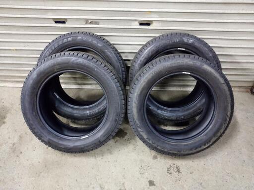 スタッドレス ブリヂストン VRX3 ４本