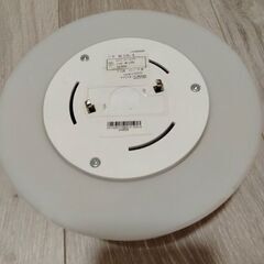 アイリスオーヤマ LED シーリングライト 小型 100W相当 電球色 700lm SCL7L-Eの画像