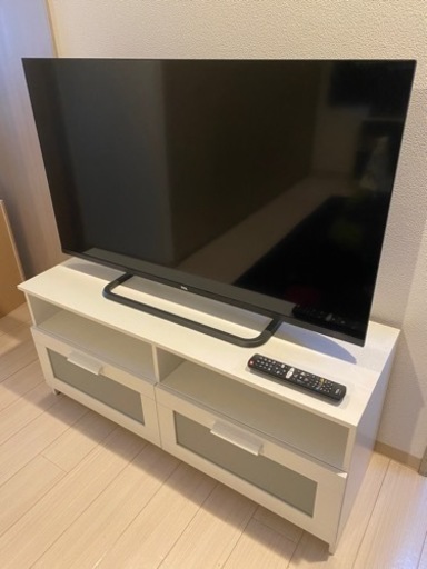 超美品で配達無料！4K 50インチTV+テレビ台