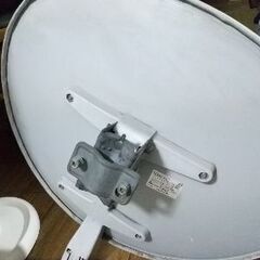 東芝BS・110度CSデジタルハイビジョンアンテナ BCA-453の画像