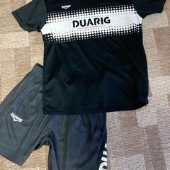 DUARIG デュアリグ　スポーツウェア　サッカーTシャツとハー...