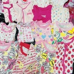 中古💜子供服から大人服まで 大量 まとめ買い大歓迎(^-^)1枚￥300～ 安くします。の画像