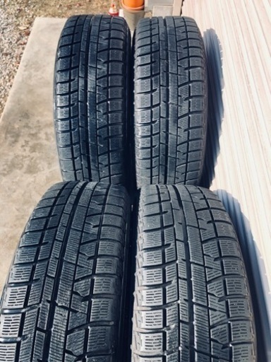 冬タイヤ 215/65R16 アルミ付きスタッドレス バリ山4本組