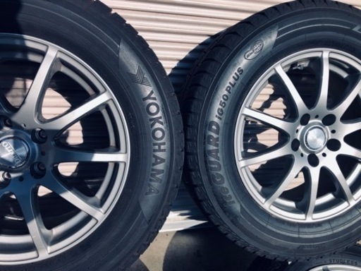 冬タイヤ 215/65R16 アルミ付きスタッドレス バリ山4本組