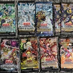 遊戯王カード 未開封12袋、スターターキットセット（バラ売り不可）【値下げ交渉可】の画像