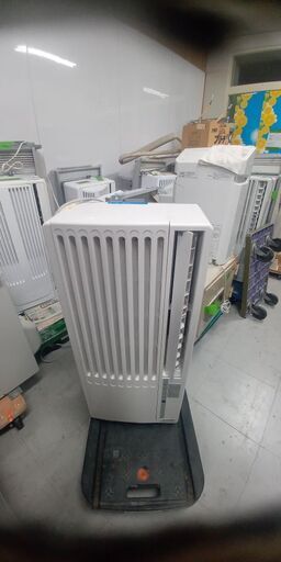 ハイアール窓用エアコンリモコンなし取付枠なし
