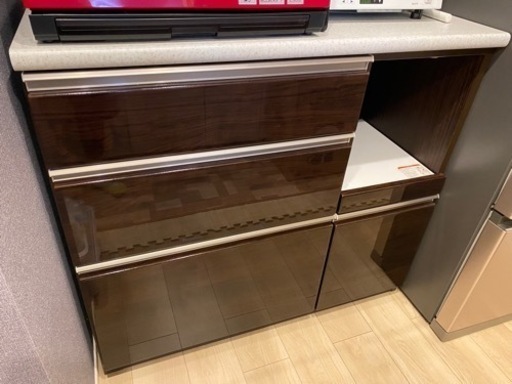 年末お値下げ！美品。食器棚 アルミナ