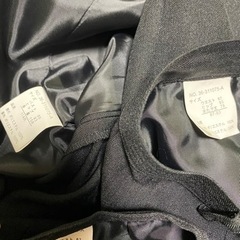タグ付き新品　レディーススーツ　３点セット　11号【Ｌサイズ】の画像