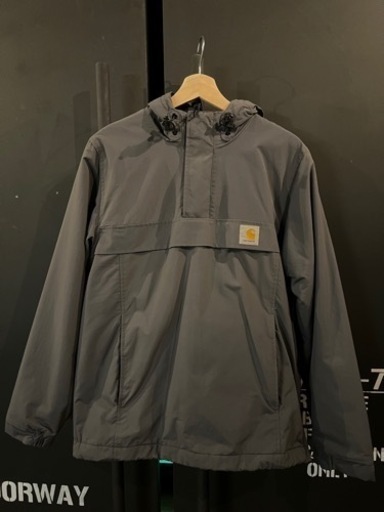 carhartt マウンテンパーカー