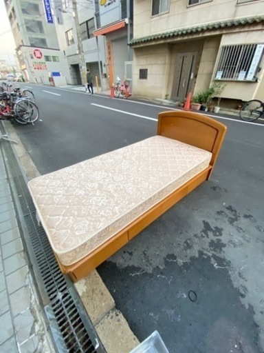 ?シングルベッドマットレスセット3つ引き出し有り?大阪市内配達設置無料??
