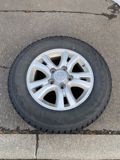 スタッドレスタイヤ&ホイール　ブリザック　275-R60-18 ランクル