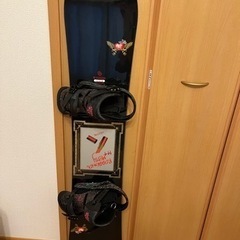 【取引済み】スノーボード　ビンディング付きの画像