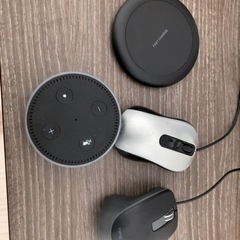 マウス✖️2、アレクサ、スマホ充電