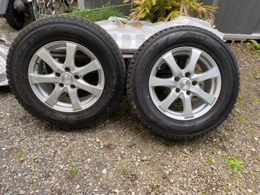 DUNROP GRANDTREK SJ7 4本　215/70R16  デリカD5