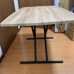テーブルの画像