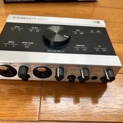 Native Instruments オーディオインターフェースの画像