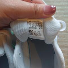 レディース adidas 23.5cm  お話中の画像