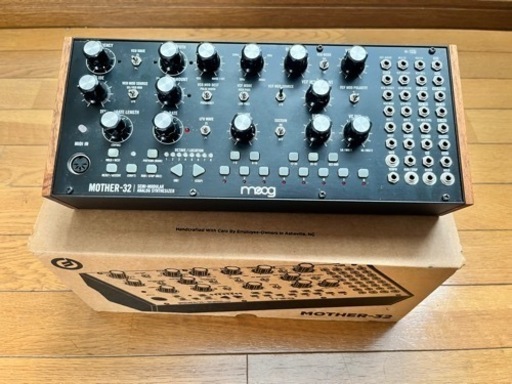 MOOG Mother 32