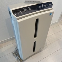 空気清浄機(元10万)→¥1,000