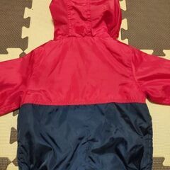 西松屋☆ウィンドブレーカー赤✕紺［100サイズ］定価約1000円の画像