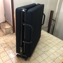 折りたたみベッド　ブラック　中古品