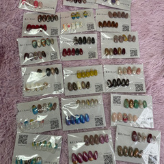 １つ500円　ネイルアートチップ　アシンメトリーネイル