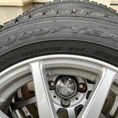 ＜終了＞スタッドレスタイヤ　GOOD YEAR(グッドイヤー) ICE NAVI ZEA(アイスナビゼア2) 175/65 R15の画像
