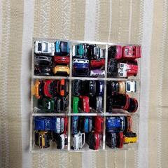 トミカ等ミニカー　50台　まとめ売り！の画像