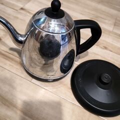 電器ケトルの画像