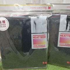 ユニクロ　ヒートテックエクストラウォーム　VネックT/タイツ ２...