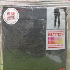 ユニクロ　ヒートテックエクストラウォーム　VネックT/タイツ ２点セット（極暖・9分袖）Mサイズ☆管理Y-11281154の画像
