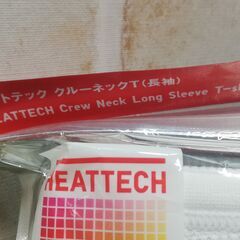ユニクロ　ヒートテック　クルーネックT（長袖）Mサイズ☆管理Y-11281162の画像