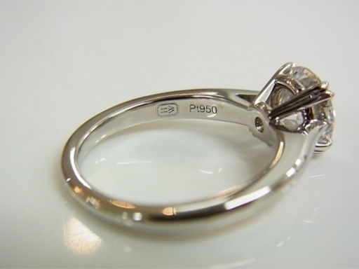 ハリーウィンストン　エンゲージリング 1.29ct