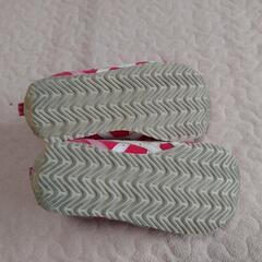 アシックス　女の子のスニーカーをお譲りします。の画像