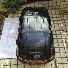 車用ルーフボックス