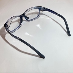 JiNS 花粉CUTメガネの画像