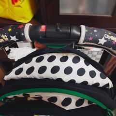 お値下げしました！Apricaベビーカー　エアリア　Ａ型　オーヴァルドットの画像
