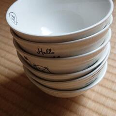 【取引中】ご飯茶碗6つ 小さめ外寸直径10.5cm 高さ5.4c...