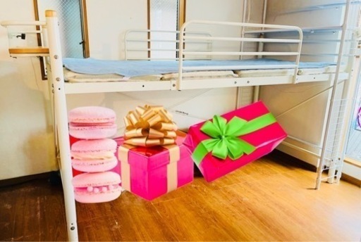 中古良品【ロフトベッド】山善 HMH2-1021IV スタイリッシュで機能的！