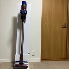取引中　スティック型掃除機収納の画像