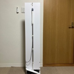 取引中　スティック型掃除機収納の画像