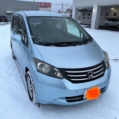 ホンダ　フリード　4WD