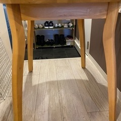 【値下げしました】ダイニングテーブルの画像